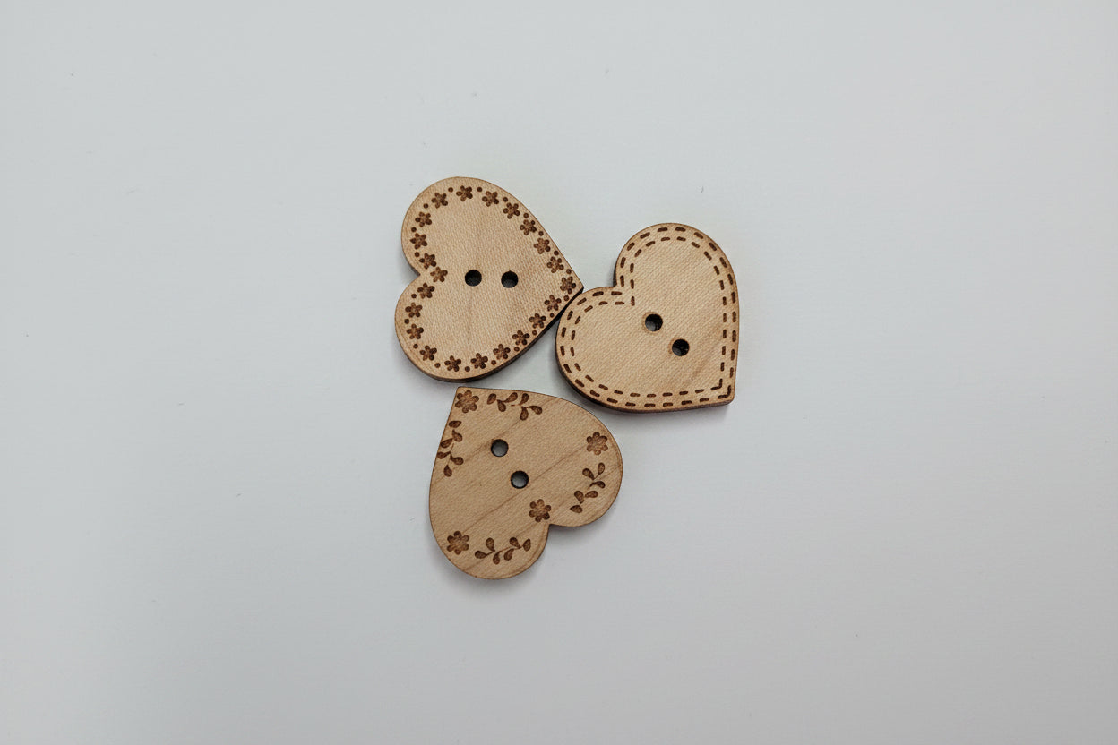 Set Holzknopf Herz klein