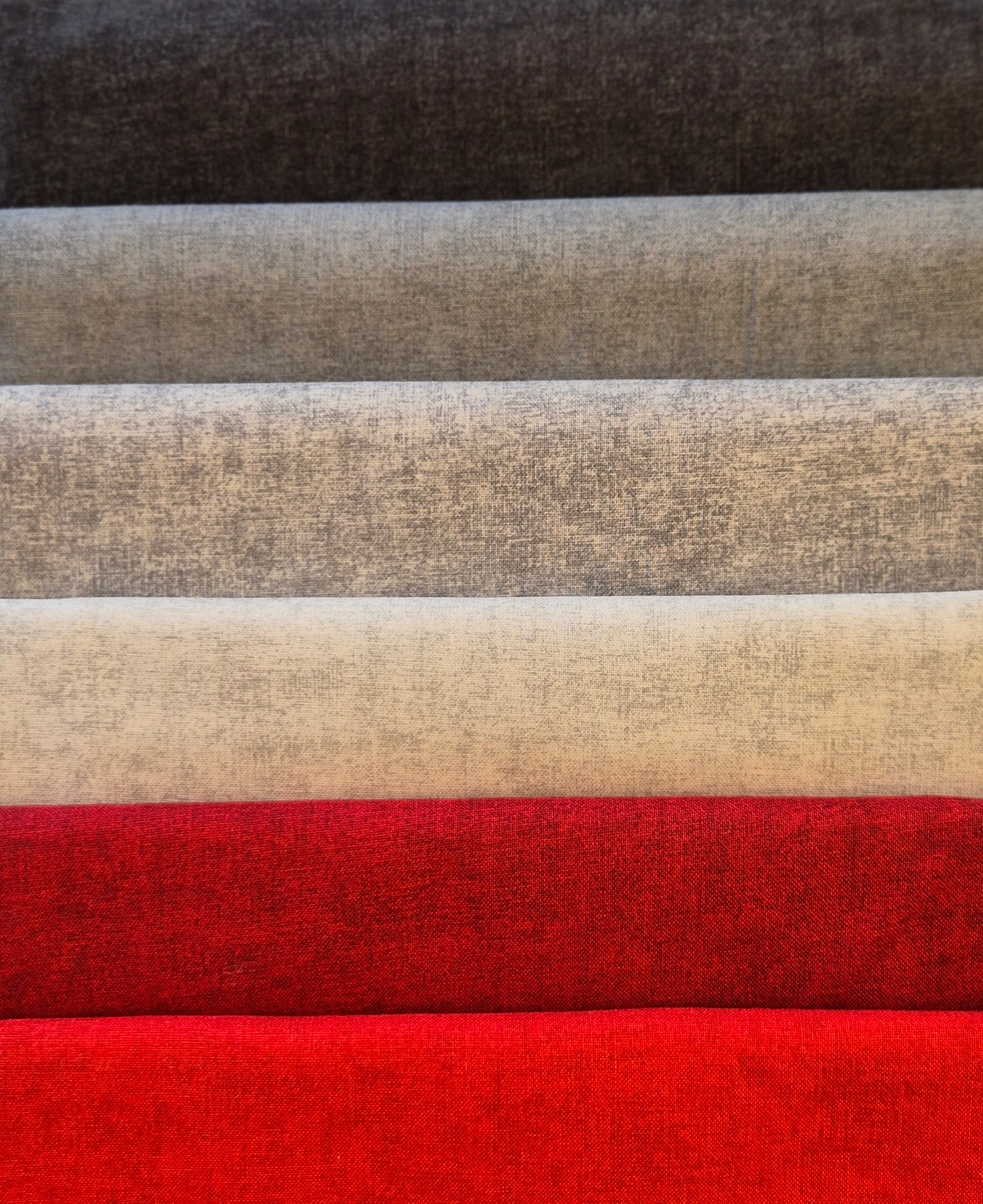 Stoffpaket Stoffpaket Explosion Grau-Rot DalinSali Gundi's Quilt Heaven